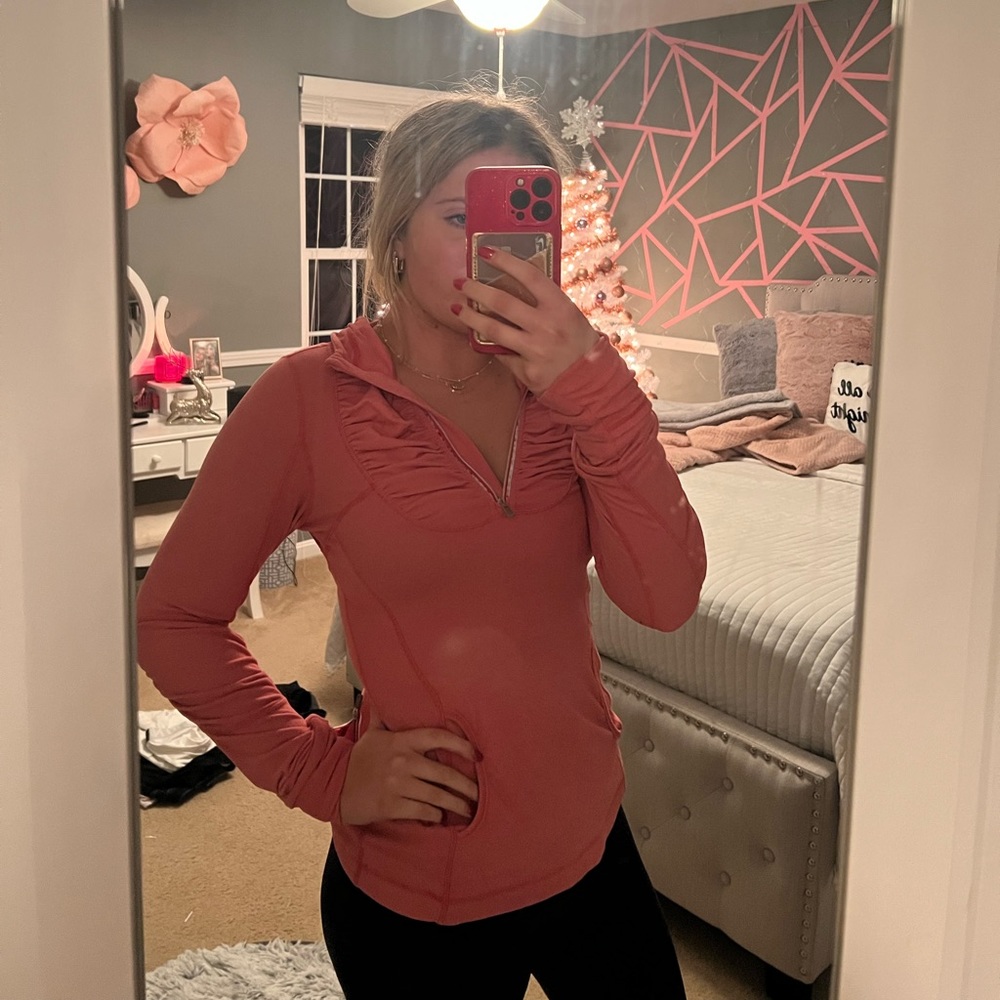 Lululemon quarter zip